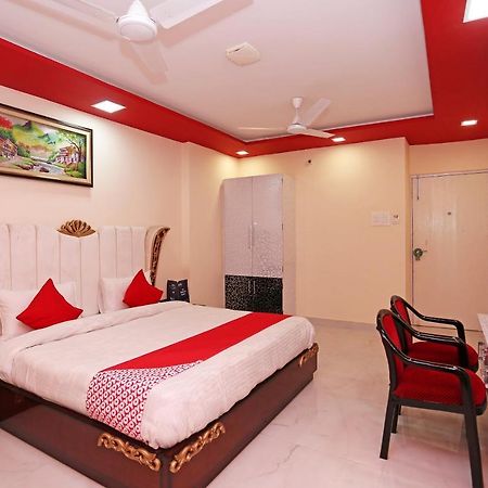 Oyo 23495 Hotel The Park Juhi Bari Exteriér fotografie