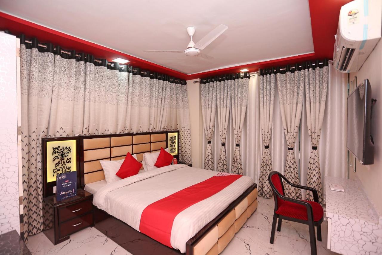 Oyo 23495 Hotel The Park Juhi Bari Exteriér fotografie