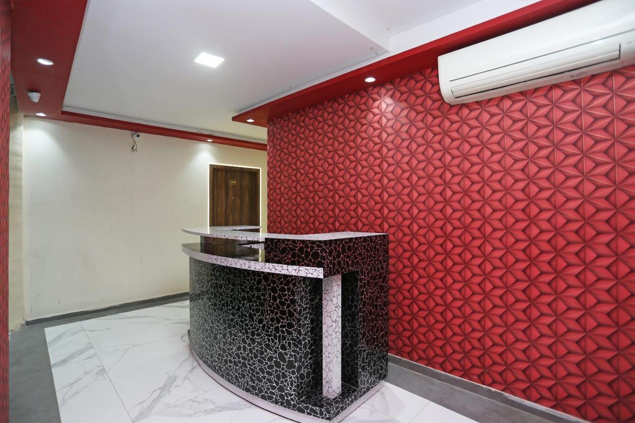 Oyo 23495 Hotel The Park Juhi Bari Exteriér fotografie
